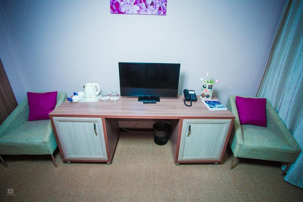 Kel Inn Hotel Астана Екстериор снимка