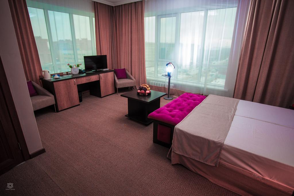 Kel Inn Hotel Астана Екстериор снимка