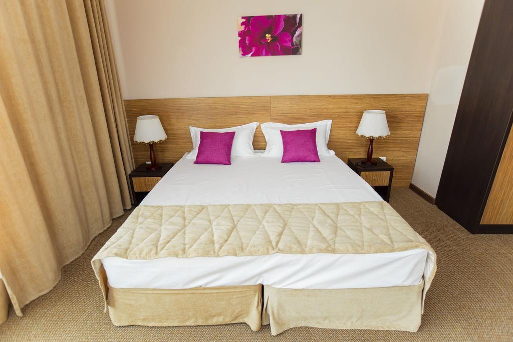 Kel Inn Hotel Астана Стая снимка