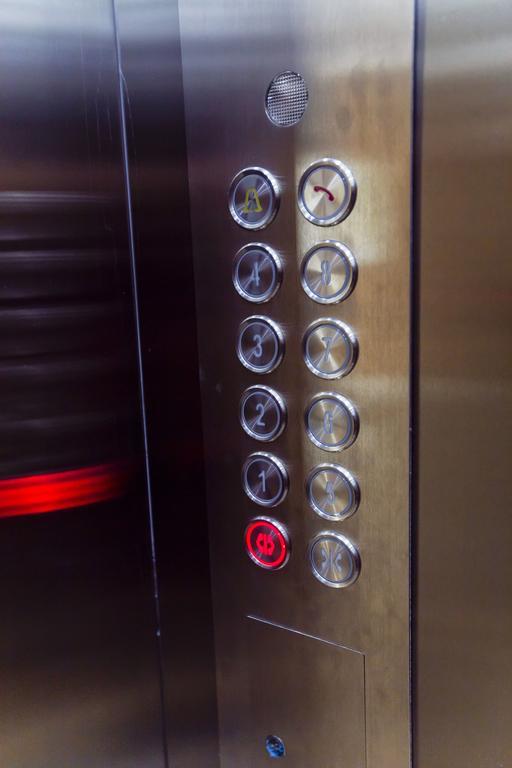 Kel Inn Hotel Астана Екстериор снимка