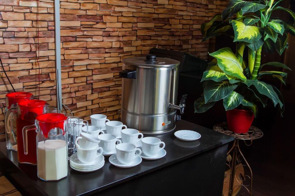 Kel Inn Hotel Астана Екстериор снимка